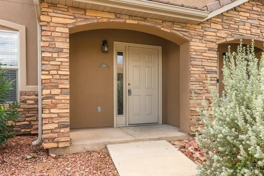 3155 S Hidden Valley Dr #246, Saint George, UT 84790 - #2