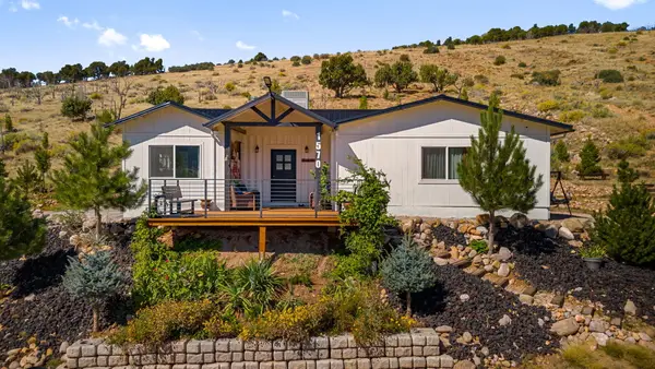 1570 S Kanarra Hills Dr, Kanarraville, UT 84742