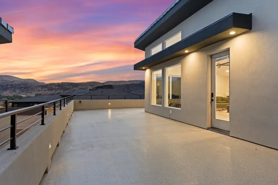 1108 Florence Cir, Hurricane, UT 84737 - #3