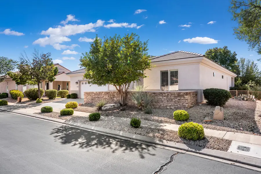 1691 Sunkissed Dr, Saint George, UT 84790 - #3