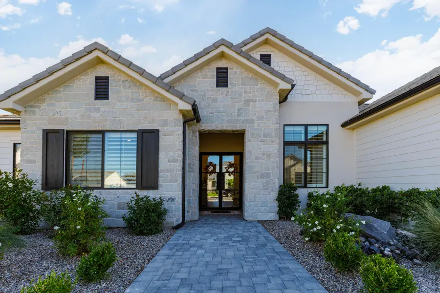 2764 E Moorland Dr, Saint George, UT 84790 - #3