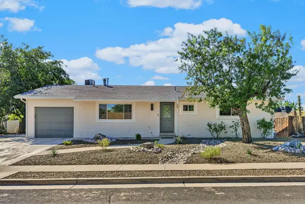 351 N Saguaro Dr, Washington, UT 84780