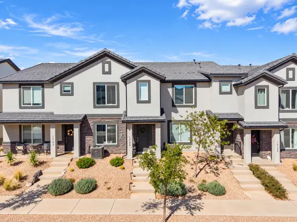 1729 Devils Garden Lane Ln, Washington, UT 84780