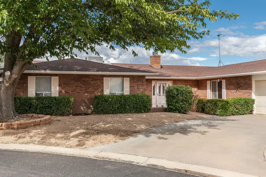 520 N 290 W Cir, La Verkin, UT 84745 - #2