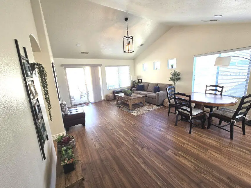 2615 E Hilltop Ledge Dr, Washington, UT 84780 - #3