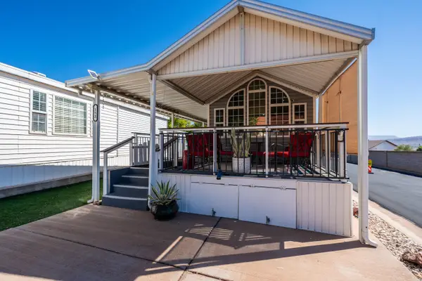 1150 W Red Hills Parkway #152, Washington, UT 84780
