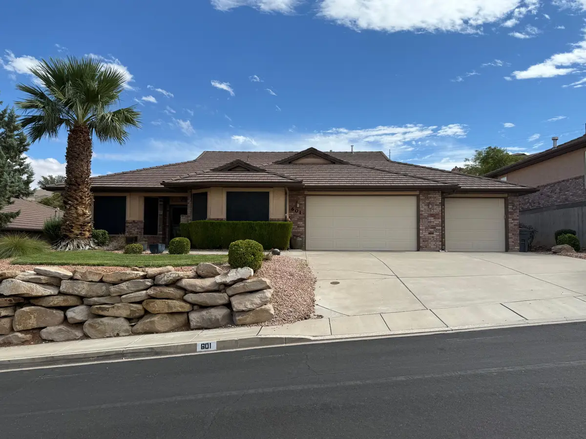 601 Rolling Hills Dr, Saint George, UT 84770 - #1