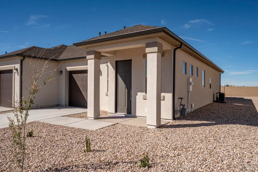 3068 W Runway Dr, Cedar City, UT 84721 - #3