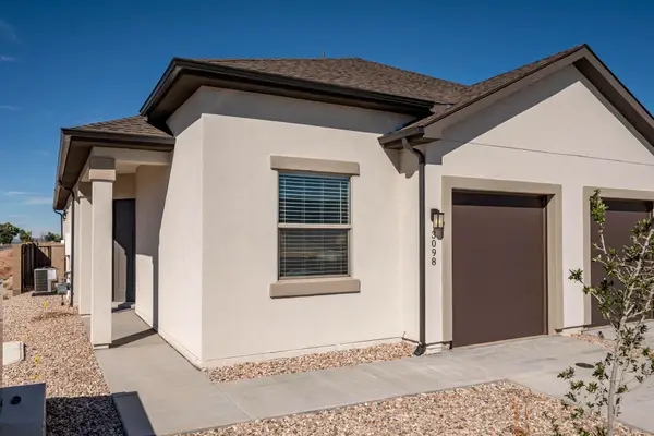 3098 W Runway Dr, Cedar City, UT 84721