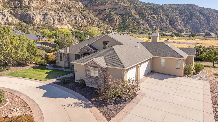 799 W Chuwi Path, Kanarraville, UT 84742 - #3