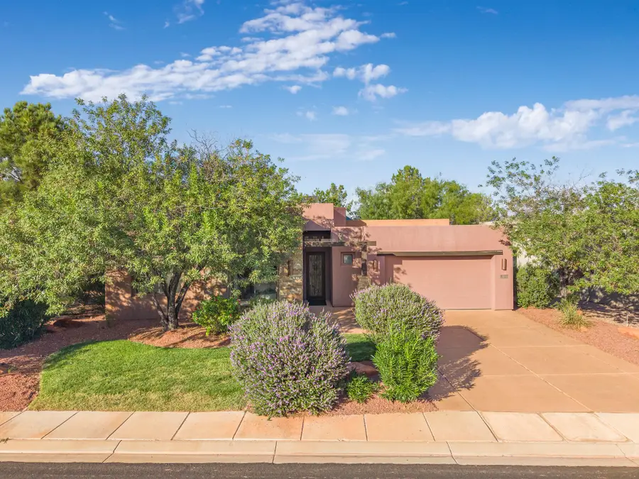 4950 W Boulder View Dr, Hurricane, UT 84737 - #2
