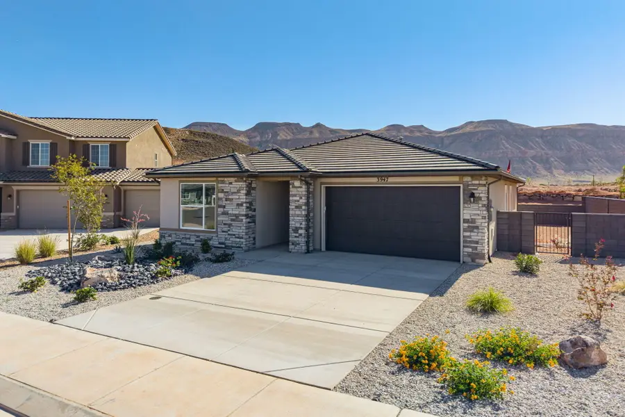 3947 S 2140, Hurricane, UT 84737 - #2