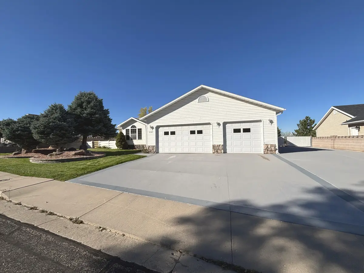 2187 N Sumack Cir, Cedar City, UT 84721 - #1