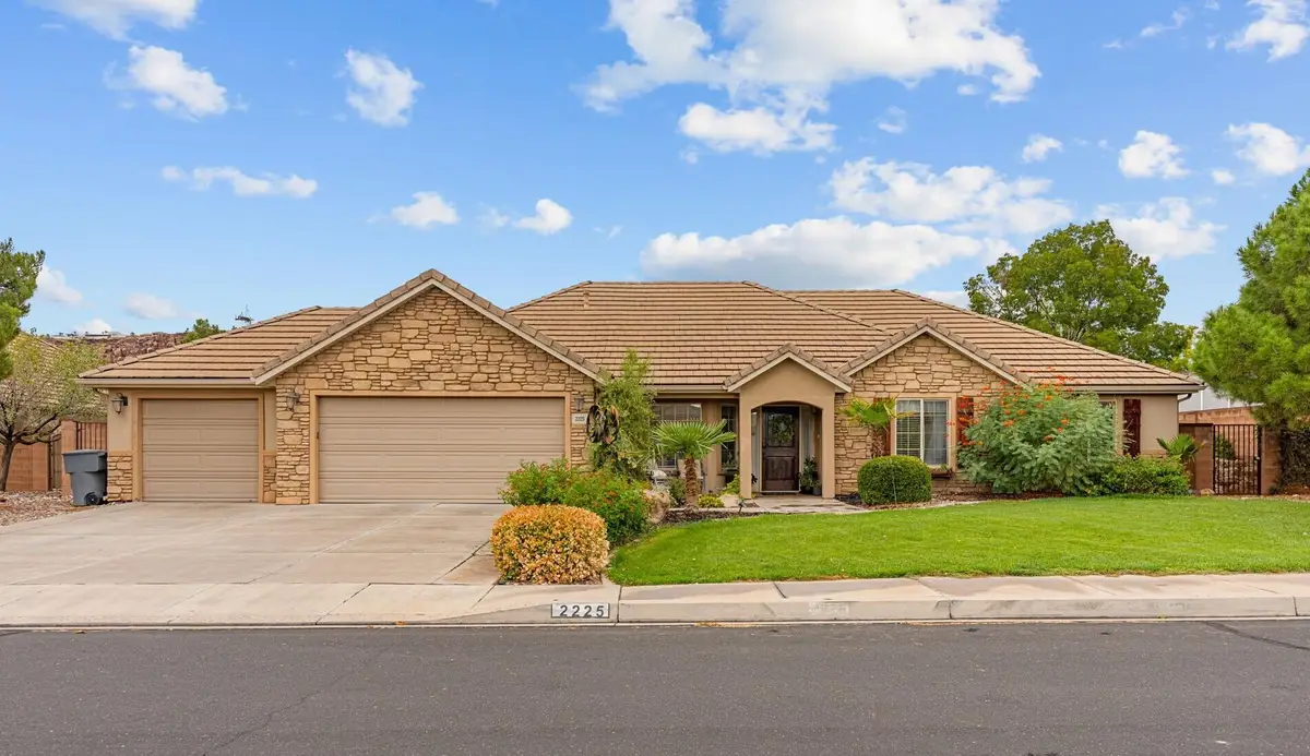 2225 E 2540, Saint George, UT 84790 - #1