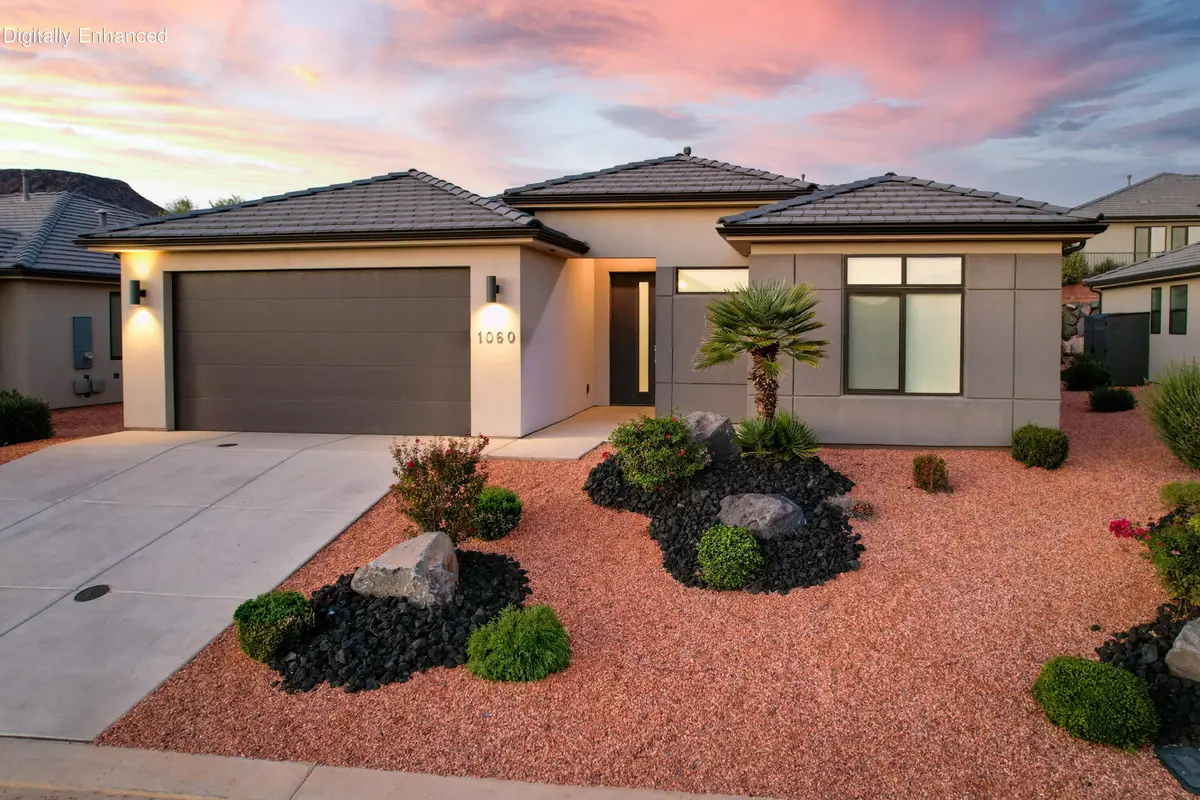 1060 W Jonathon Dr, Washington, UT 84780 - #1