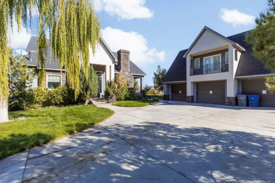 2321 W Ridge View Dr, Hurricane, UT 84737 - #3
