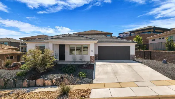 1941 W Weeping Rock, Hurricane, UT 84737