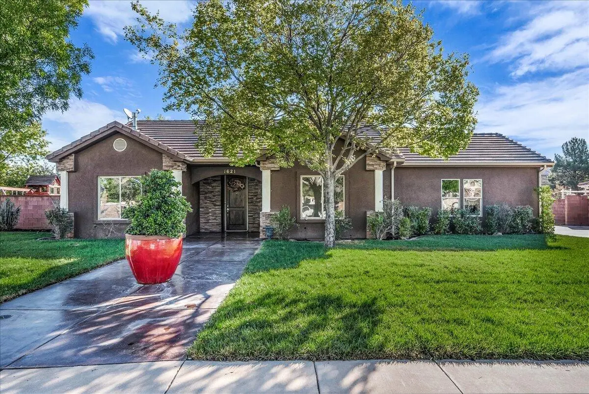 1621 Lizzie Ln, Saint George, UT 84790 - #1