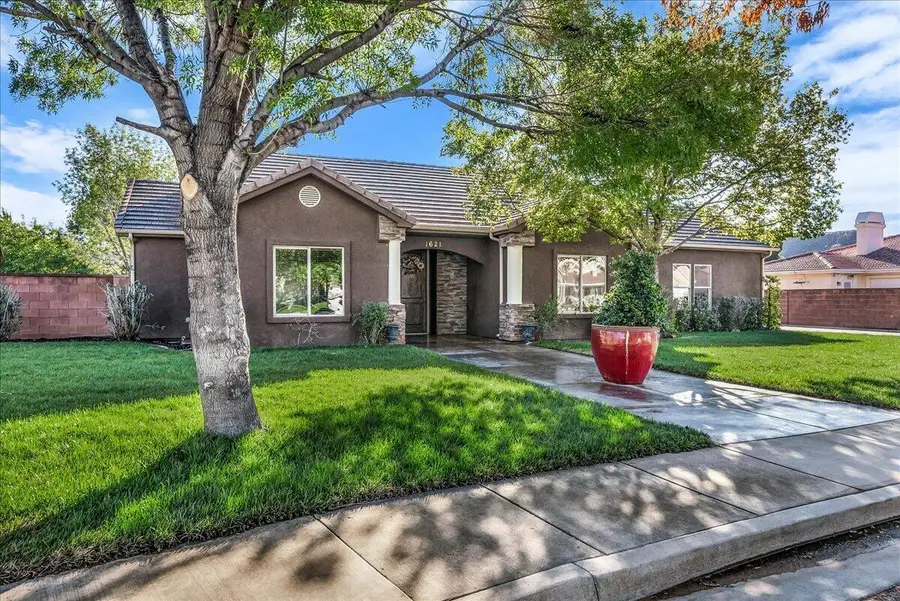 1621 Lizzie Ln, Saint George, UT 84790 - #2