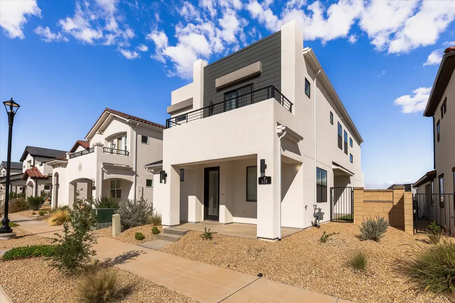 628 W Juniper Hill Dr, Saint George, UT 84790 - #2