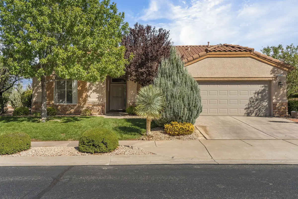 4325 Ironwood Dr, Saint George, UT 84790 - #1