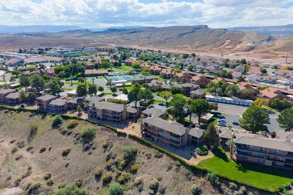 860 S Village Rd #S-7, St George, UT 84770