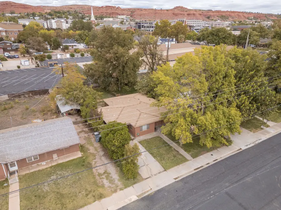 70 W 200, Saint George, UT 84770 - #2