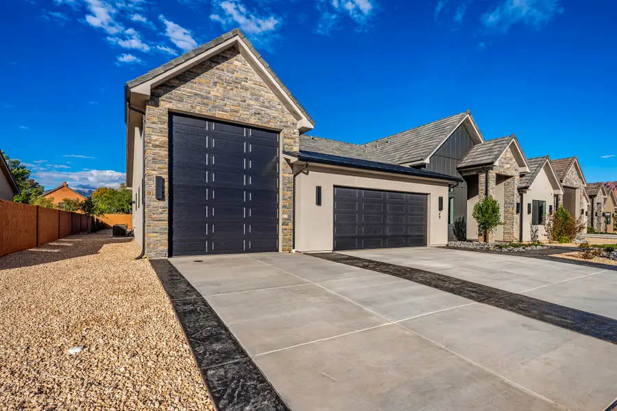 49 N 640, Ivins, UT 84738 - #2