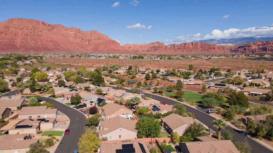 570 S 720 East, Ivins, UT 84738 - #3