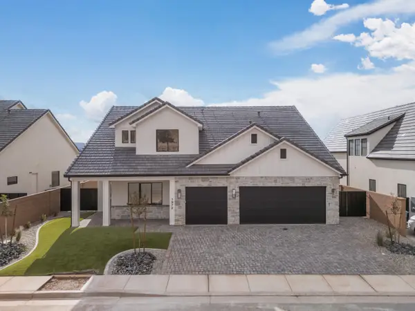1972 N Creek Side Ct, Washington, UT 84780