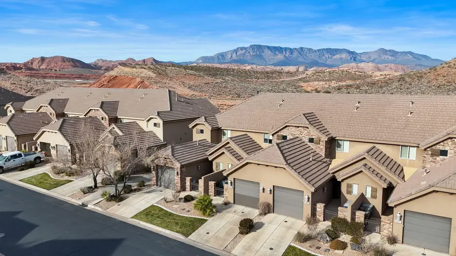 4269 E Razor Ridge Dr, Washington, UT 84780 - #3