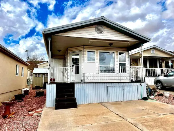 1150 W Red Hills Parkway #140, Washington, UT 84780