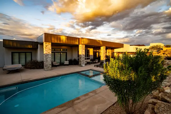 1427 W Canyon Tree Dr, St George, UT 84770