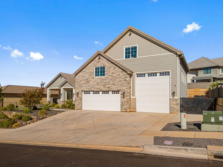 981 E Fremont St, Washington, UT 84780 - #2