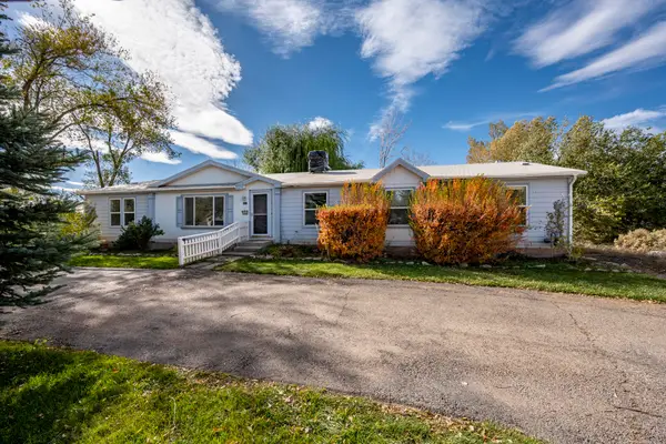 4025 N Driftwood Ln, Enoch, UT 84021