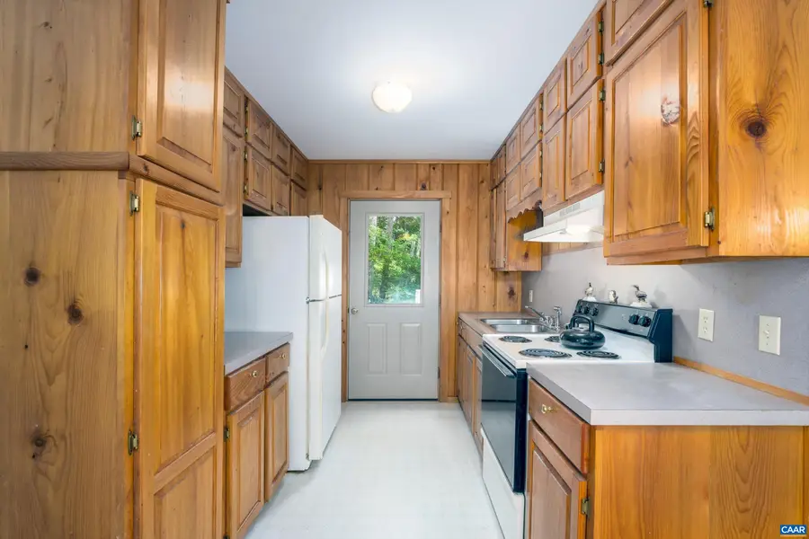 290 Crooked Spur Rd, Millboro, VA 24460 - Image #3