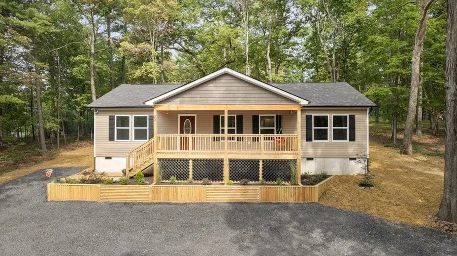 72 Dogwood Dr, Mount Jackson, VA 22842 - #2