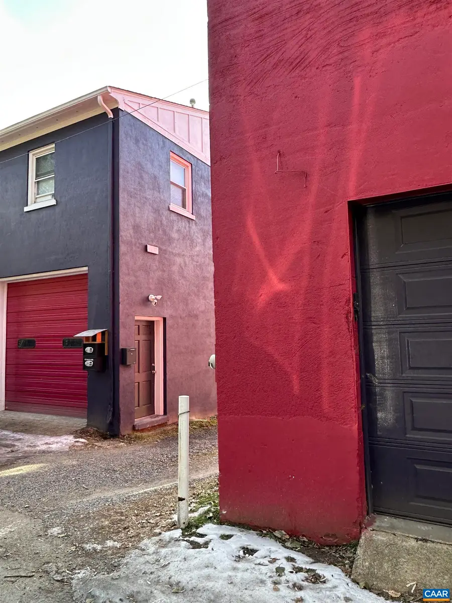 301 SW 7th St, Charlottesville, VA 22903 - #3