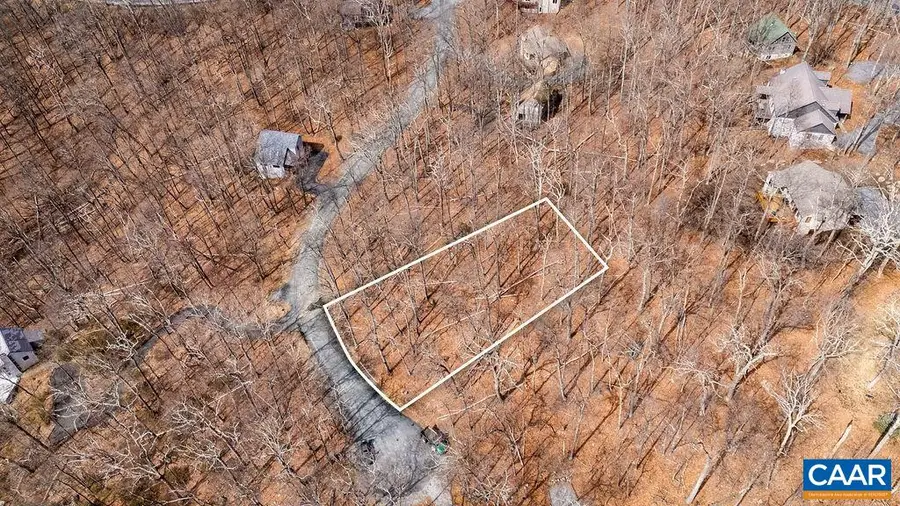 107 Chestnut Ln, Wintergreen Resort, VA 22967 - Image #2