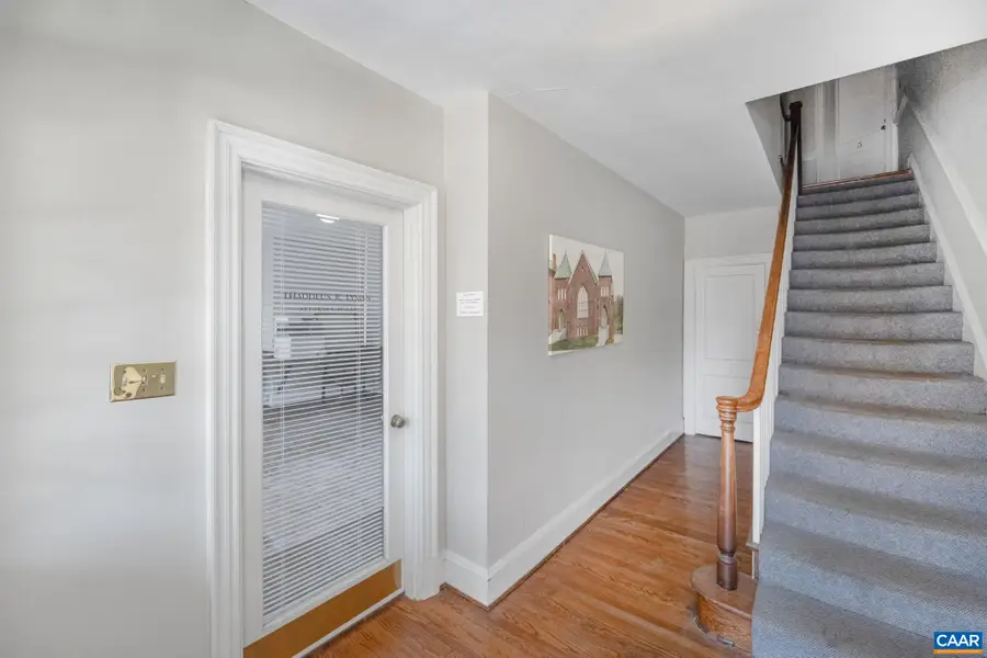 619 E High St #2, Charlottesville, VA 22902 - Image #3