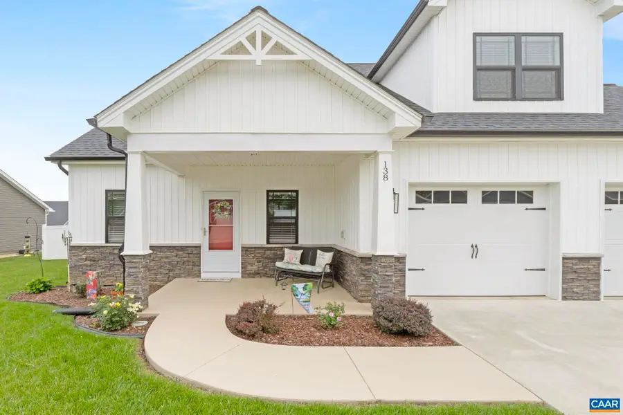138 Lindburgh Dr, Waynesboro, VA 22980 - #2