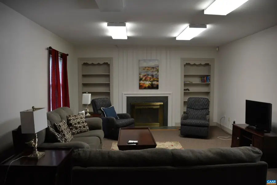 1104 High St, Farmville, VA 23901 - Image #2