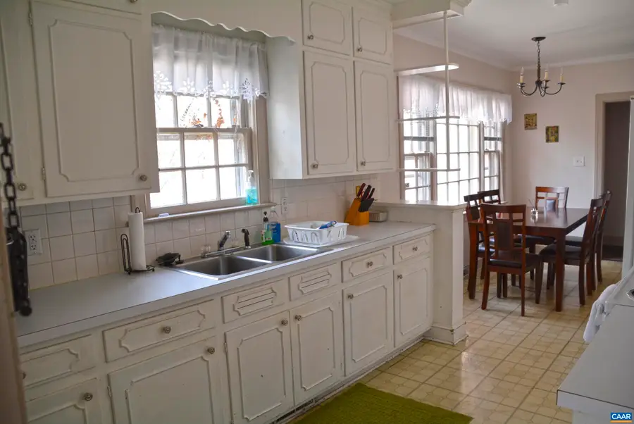 1104 High St, Farmville, VA 23901 - Image #3