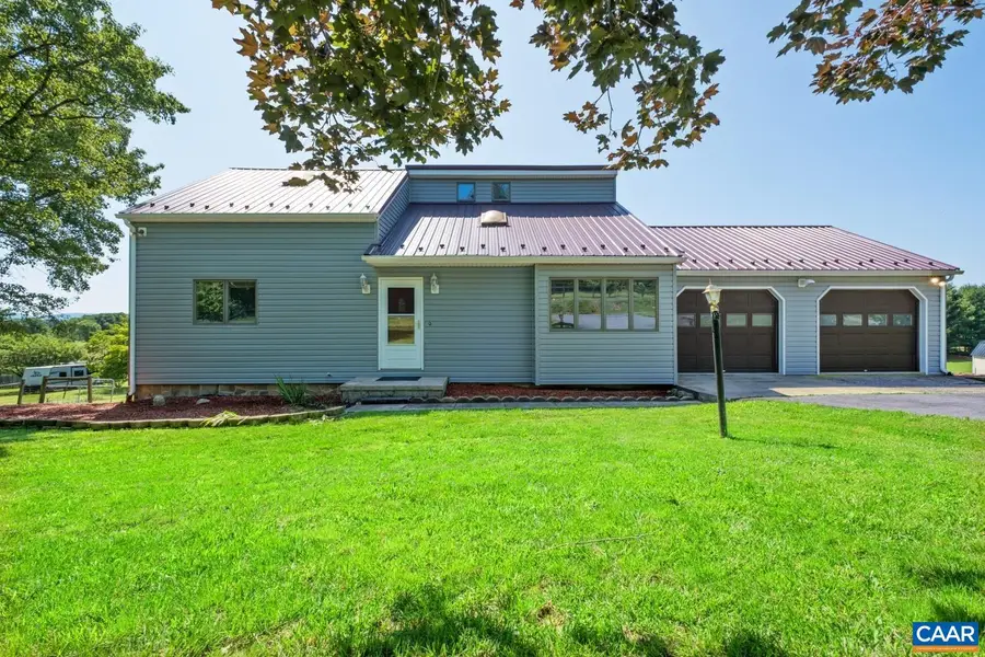 634 Augusta Farms Rd, Waynesboro, VA 22980 - #2