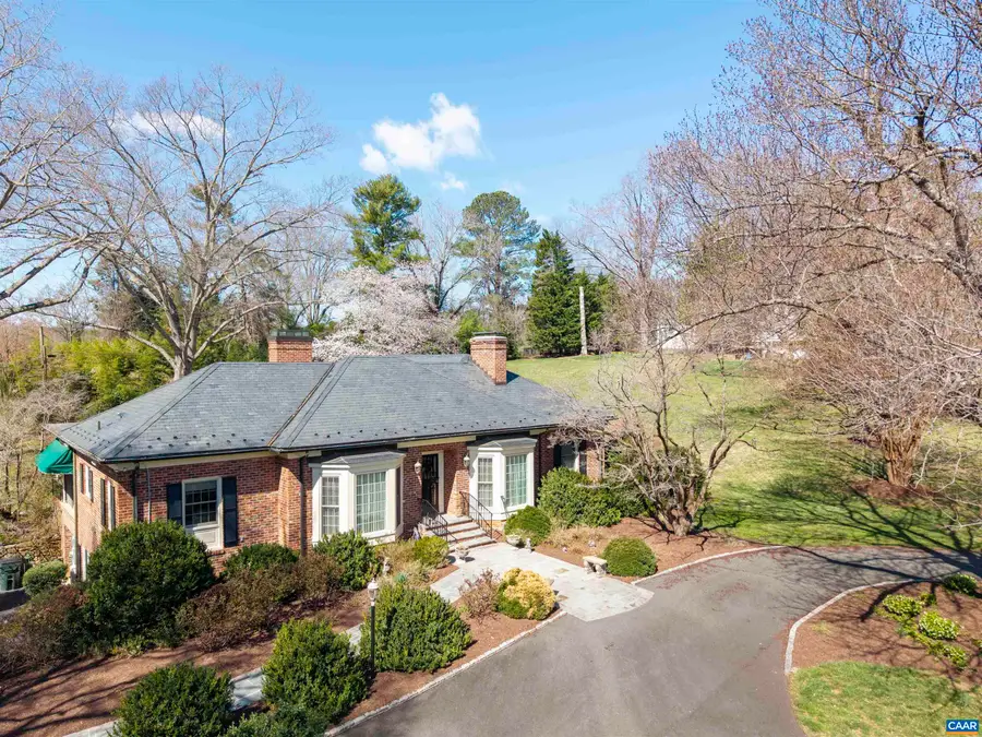42 Old Farm Rd, Charlottesville, VA 22903 - Image #2