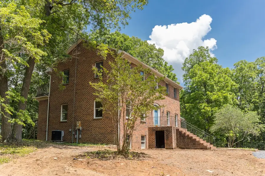 6501 Sunday Dr, Mount Crawford, VA 22841 - Image #3