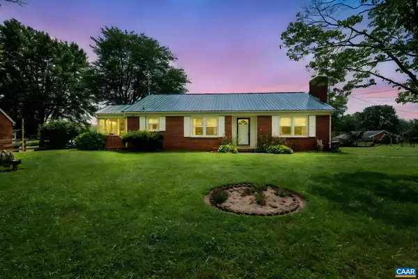 31 Wesley St, STANARDSVILLE, VA 22973