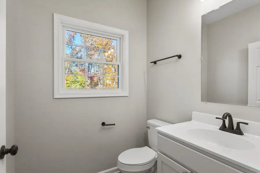 309 Ivanhoe Ave, Waynesboro, VA 22980 - Image #3