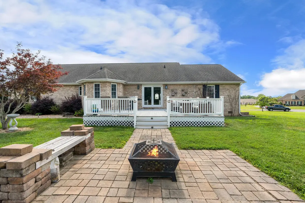 37 Canada Ct, Stuarts Draft, VA 24477 - Image #1