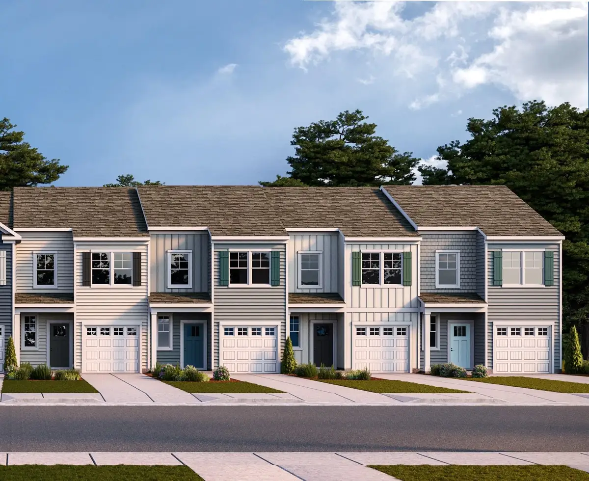 257 Camden Dr, Waynesboro, VA 22980 - Image #1